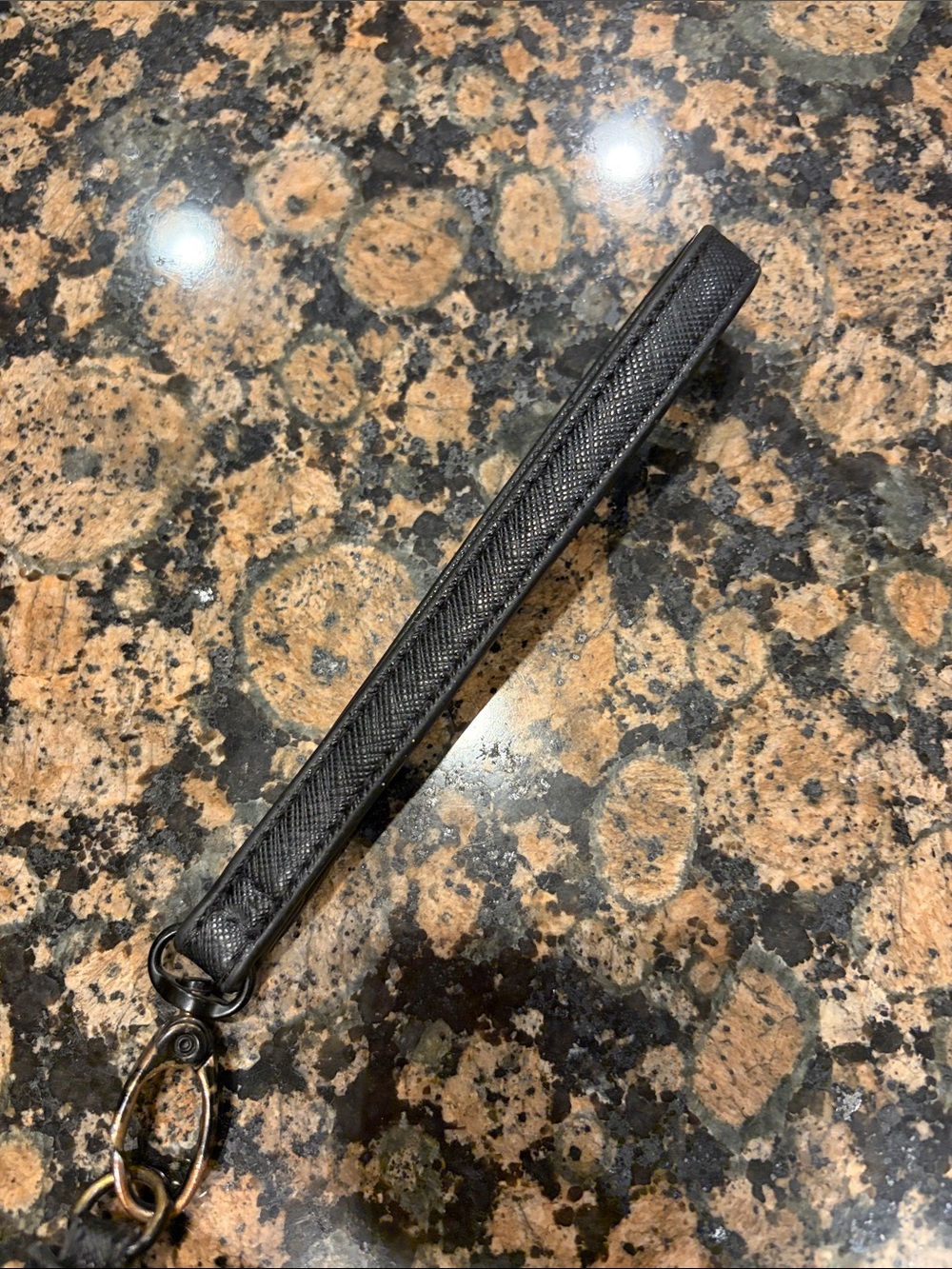 Beis Black Leather Wristlet card holder - Picture 5 of 5